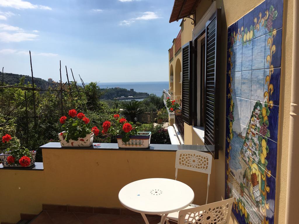 Faraglioni Di Sorrento Guesthouse Kültér fotó